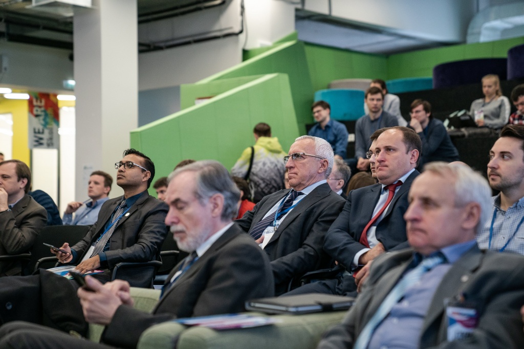 Conf (1 of 1)-29-min.jpg Conf (1 of 1)-29-min.jpg